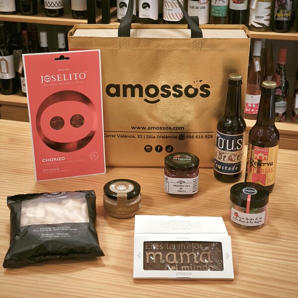 Pack gourmet Amossos regalo Día de la Madre con cerveza y productos artesanales de calidad, como Joselito, La Chinata, Utopick