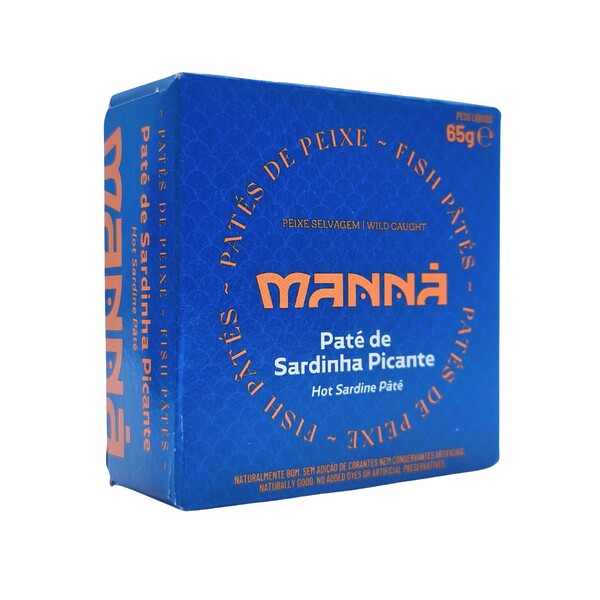 Un envase compacto y elegante que guarda en su interior la intensidad y cremosidad del Paté de Sardina Manná Picante, invitándote a descubrir un mundo de sabor y tradición en cada lata